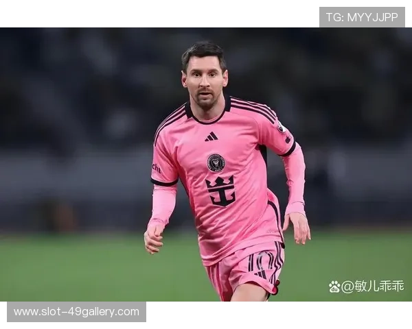 欧洲足球巨星风云录 球场上的传奇与荣耀