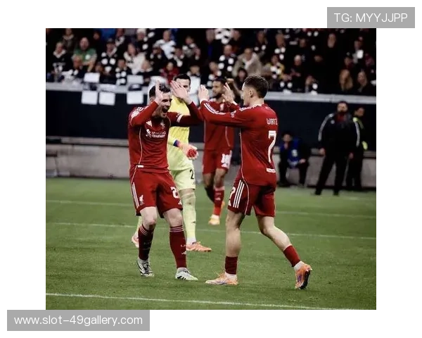 足球转会史上首批过亿转会费球星盘点与影响分析